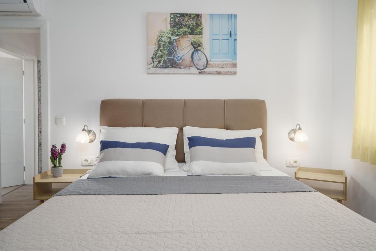 Apartments Vesna Vodice Esterno foto