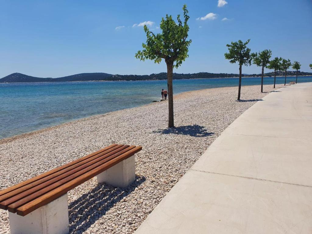 Apartments Vesna Vodice Esterno foto