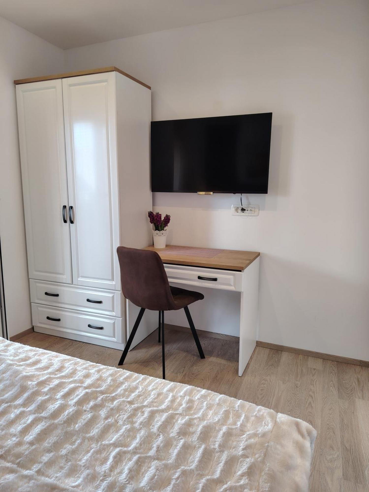 Apartments Vesna Vodice Esterno foto