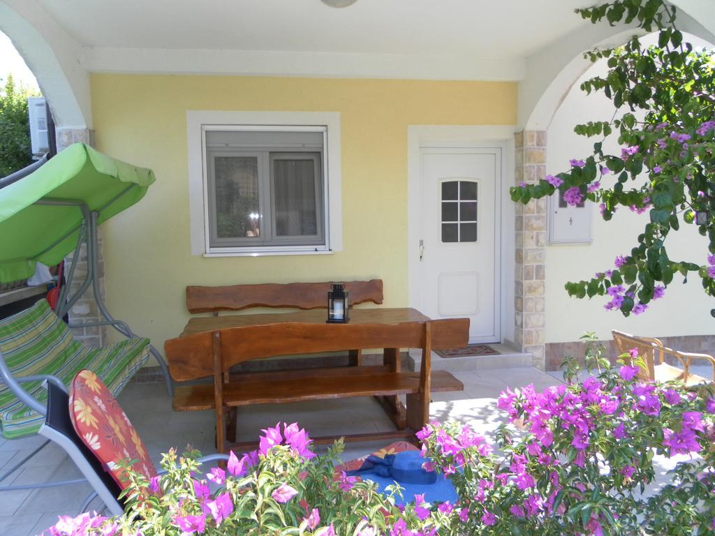 Apartments Vesna Vodice Esterno foto